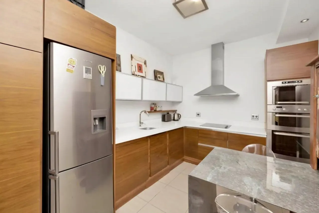 Charming Townhouse In De Waterkant Cape Town South Africa