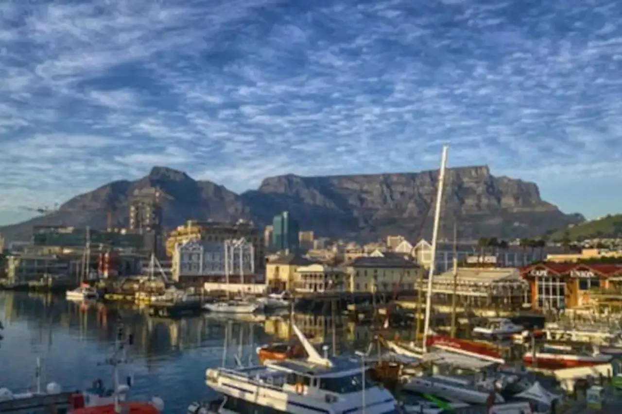 Charming Townhouse In De Waterkant Cape Town Holiday home